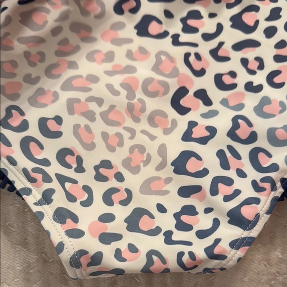 Leopard Print Ruffle Butts Swimsuit - Picture 4 of 4